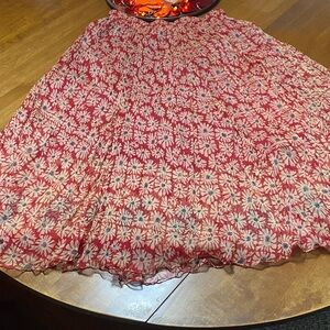 Chic Floral A-Line Skirt in Red